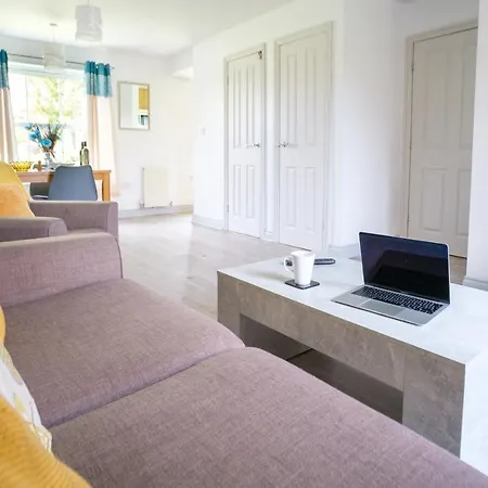 The Oystercatcher At The Bay, Apartment